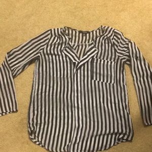 Long sleeve thin shirt